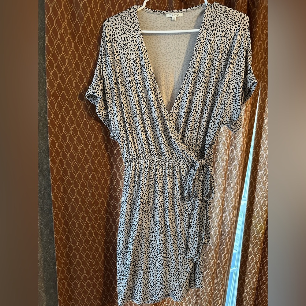Z supply brand new wrap dress